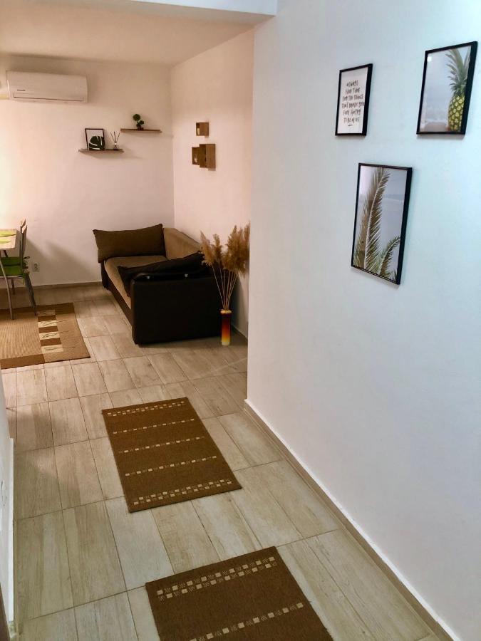 City Break Maya Apartment Oradea Eksteriør bilde
